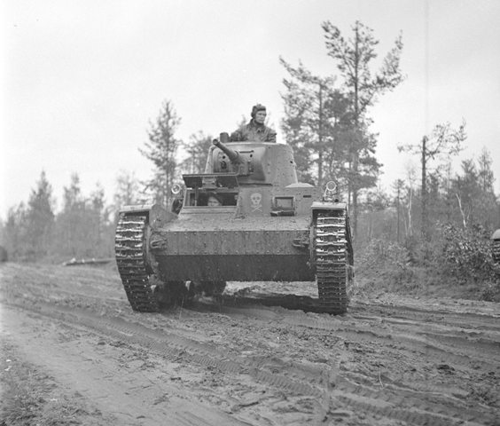 Pancerna pięść uderza. Działania fińskiego batalionu czołgów w 1941 roku