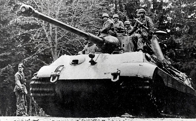 Tiger Ausf. B – bynajmniej nie królewski. Część II